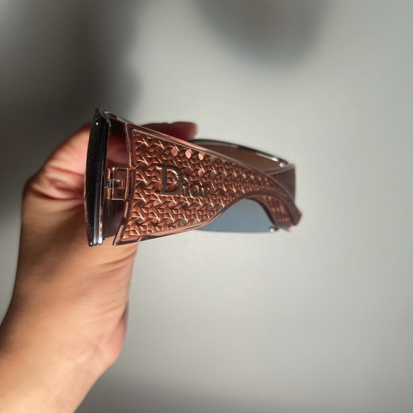 DIOR SUNGLASSES - Picture 5 of 7